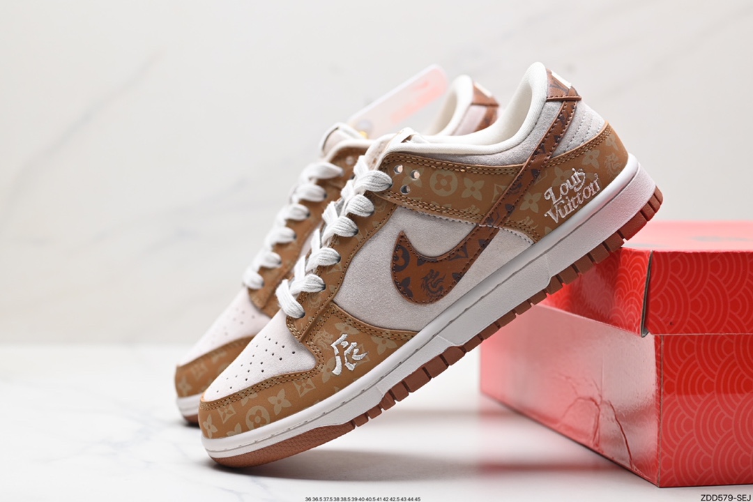 Nike Dunk Shoes